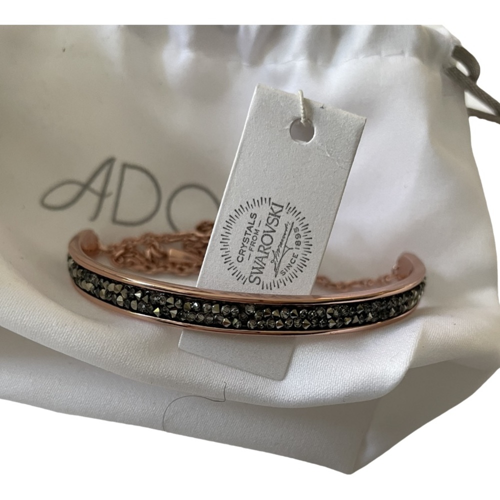 NWT Adore Ultra Fine Rock Slide bracelet w/ Swarovski Crystals